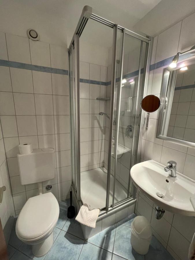 Zum Schwanen Garni Buggingen Exterior foto
